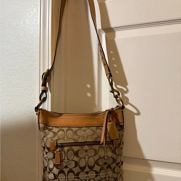 Coach Tan and Brown Shoulder Bag - Picture 7 of 7